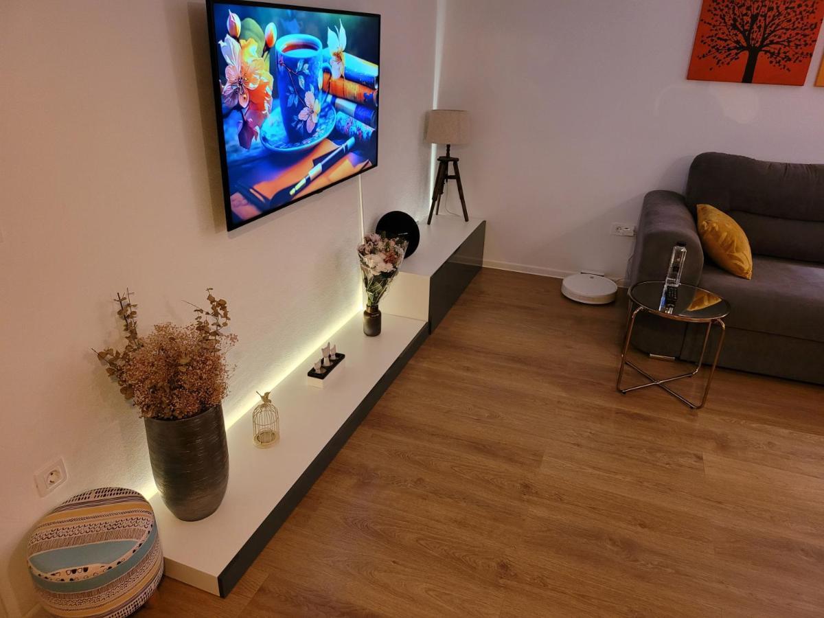 Executive Apartment Avantgarden Coresi Брашов Екстериор снимка